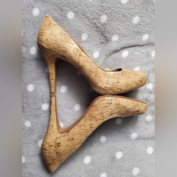 Brand new, never worn, Nine West heels - Picture 9 of 13